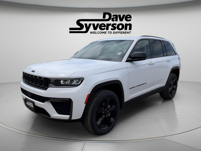 2026 Jeep Grand Cherokee GRAND CHEROKEE LIMITED 4X4 in Bright White Clearcoat — front three-quarter view