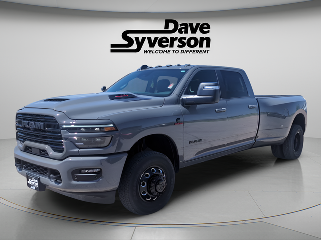 2026 RAM Ram 3500 RAM 3500 LARAMIE CREW CAB 4X4 8' BOX in Ceramic Gray Clear-Coat Exterior Paint — front three-quarter view