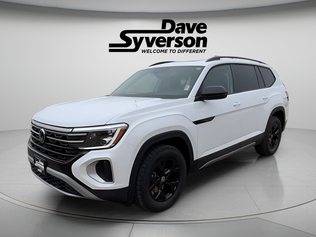 2026 Volkswagen Atlas 2.0T Peak Edition in Opal White Pearl — front three-quarter view