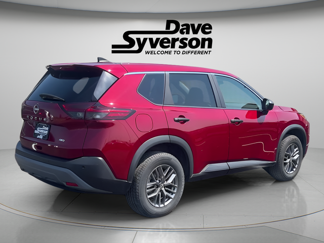 2023 Nissan Rogue — detail view